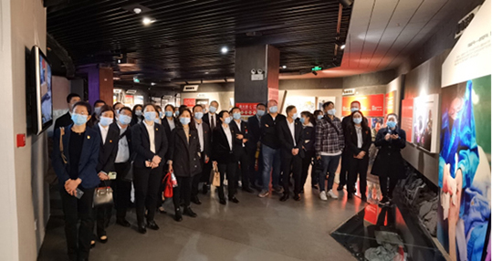 悼念同胞铭记历史   学习先进提升党建——中江县人民医院党总支部党史学习教育现场会报道（定稿）370.jpg